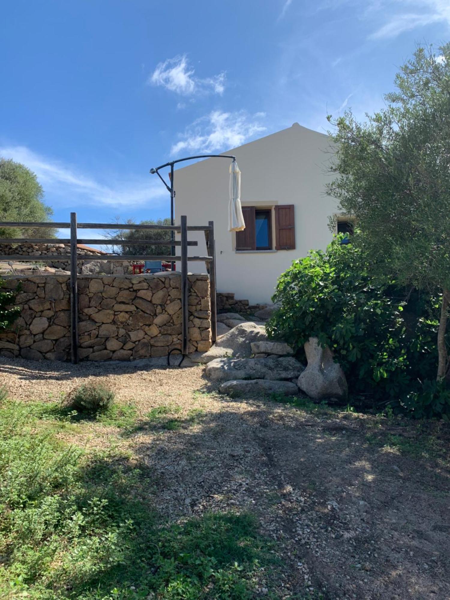 Stazzu Nuraghe Mannucciu Guest House Рена Майоре Екстериор снимка